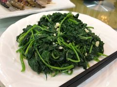 -品香菜馆(旗峰路中侨大厦店)
