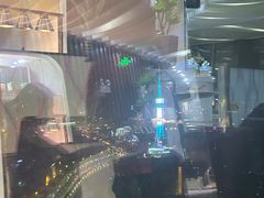-亚洲国际大酒店·云顶阁旋转自助餐厅