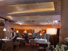 -佐度王子扒房(爱建卓展店)
