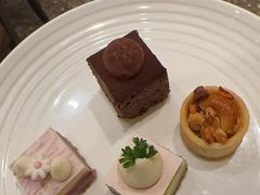 -怡聚轩全日制自助餐厅(大中华喜来登酒店)