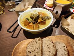 -鹿萤季·营地小馆(皇后公园店)
