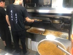 -老广烧烤(骆驼山康馨园店)