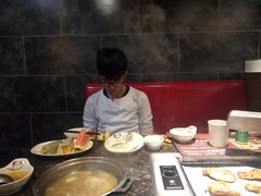 -大漠风烤肉火锅自助餐厅(鹰展店)