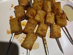 -街角等你.大连海鲜烧烤.经典铁板海鲜串(西安路店)