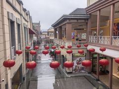 -王府井奥莱临潼小镇(临潼店)