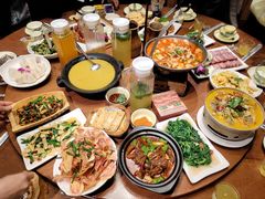 -老滇山寨•云南特色菜•地方菜•民族风情歌舞表演(金碧店)