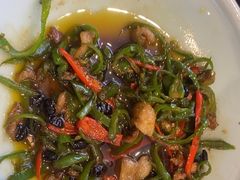 -川流不息·地道川菜·小龙虾(松东路店)