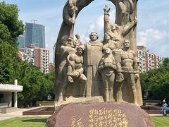 -上海市龙华烈士陵园