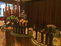 -好日子皇冠假日酒店·君怡咖啡厅(特美思大厦店)