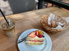 -麦田工坊(月湖店)