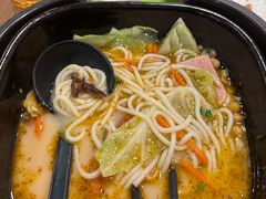 -阿香米线(大唐西市大润发店)