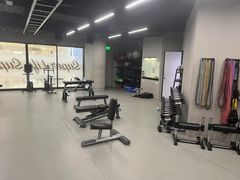 -超级猩猩健身·私教(上海体育场店)