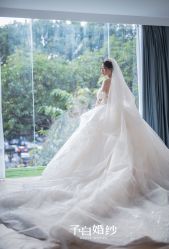 -予白婚纱礼服馆