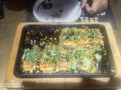 -吞鱼兽麻辣烤鱼(万达店)