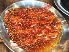 -明洞阿姨·韩式酱蟹烤肉·创意料理(三元桥店)