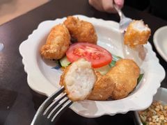 -大头虾越式风味餐厅(光明广场店)