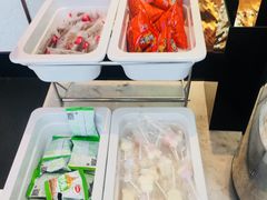 -左庭右院鲜牛肉火锅(浦江欢乐颂店)