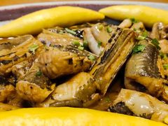 -海派美食·家宴海鲜青岛菜·石锅鲽鱼头(东方城店)