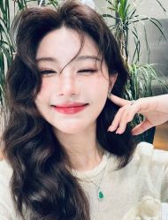 -十六番发型师事务所