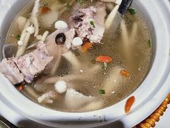 -梁家大院•农家菜(昆山会展中心店)