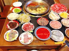 -沸炉重庆老火锅(军事博物馆店)