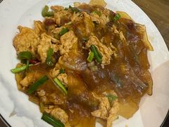 -鲁南仔·滕州炒鸡(经三路店)