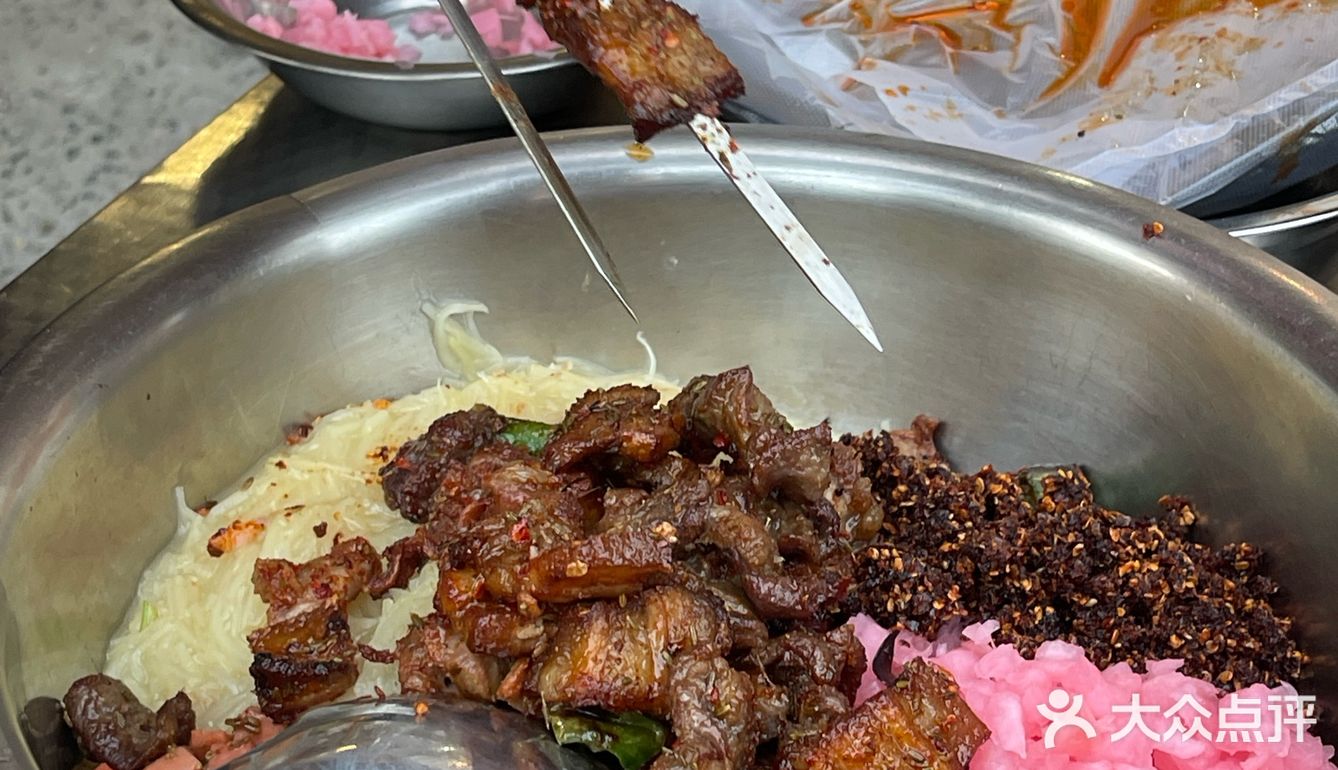 太好吃了！谁懂这一口烤肉拌饭的含金量啊！