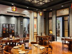 -龙悦湾酒家·八阵鱼生·渔人码头店