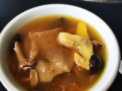 -野菌皇海景野生菌火锅(滨海大道店)
