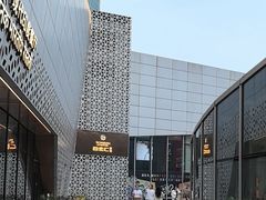 -宝龙城(杭州滨江店)