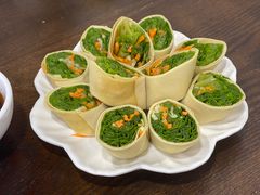 龙卷腐皮卷-六和孝顺素食餐厅(西湖道店)