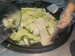 -屯老二农家铁锅炖·行业领军者(梅江店)