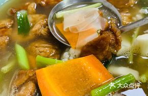 Sour Bamboo Shoots with Tender Pork