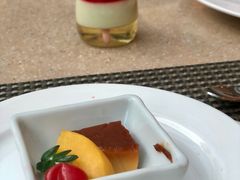 -亮马河饭店翠雅咖啡厅