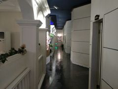 -咖啡人·融合餐厅(万达环宇店)