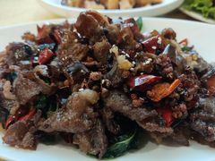 牛干巴-蝴蝶泉宾馆-中餐厅