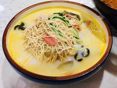 -眷江南之小蓝鲸(王府大街店)