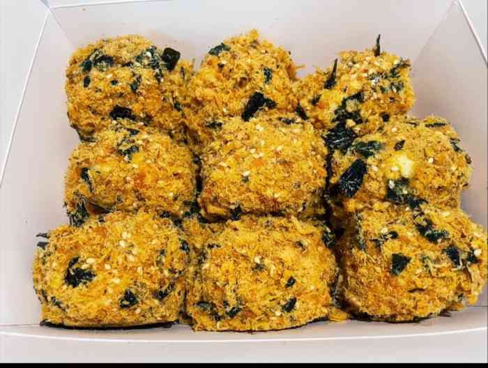 鲍师傅糕点(钟楼店)-"鲍师傅这个绿豆糕,「牛奶绿豆冰糕」值得单.