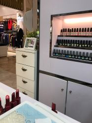 -美斯洛美甲美睫连锁店