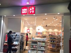 -名创优品(海珠乐峰广场店)