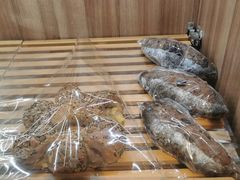 杂谷多面包-野上麦田(中贸广场店)