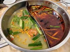 -沈记酸菜牛肉火锅店(九号路店)