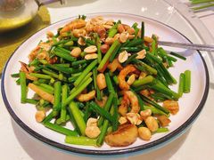 炒韭菜花-简·东山小厨(东山口店)