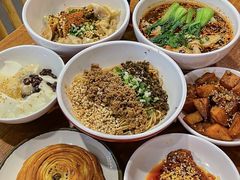 -谭师爷龙抄手(白下路店)