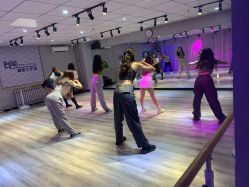 -尚美舞蹈工作室