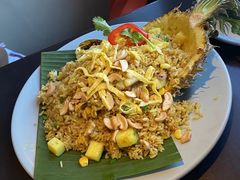 -大头虾越式风味餐厅(光明广场店)