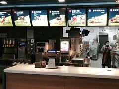 -麦当劳(庐山服务区店)