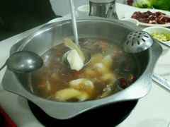 -粤潮牛肉火锅店(江南大道店)