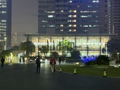 -杭州中升之星奔驰4S店(滨江店)