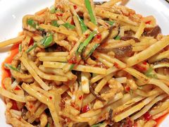 鱼香肉丝-味满堂川菜馆(新华家园店)